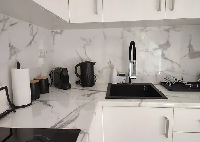 Elegant & Modern Apartment Near To Athens Riviera