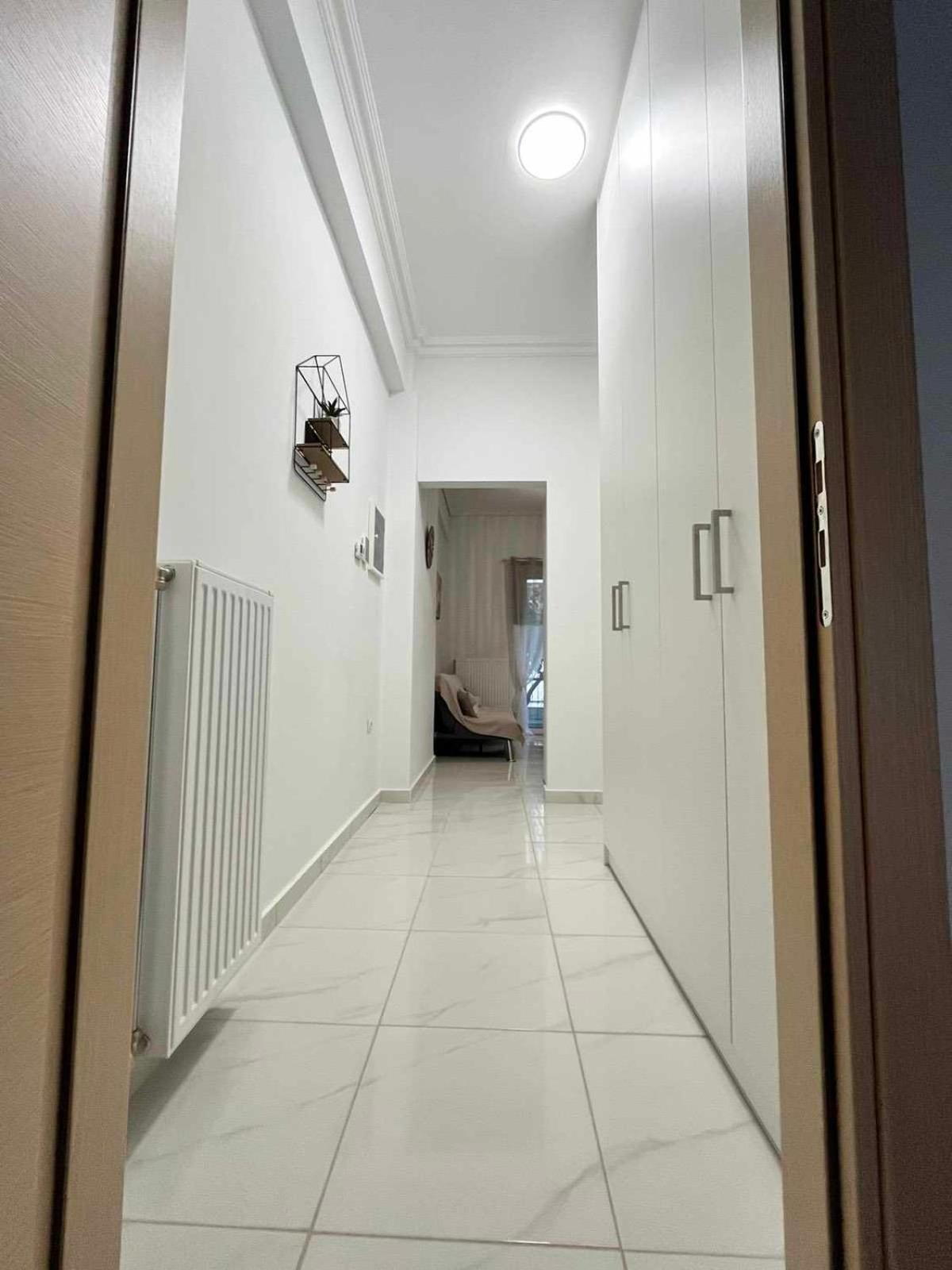 Elegant & Modern Near To Athens Riviera Apartment