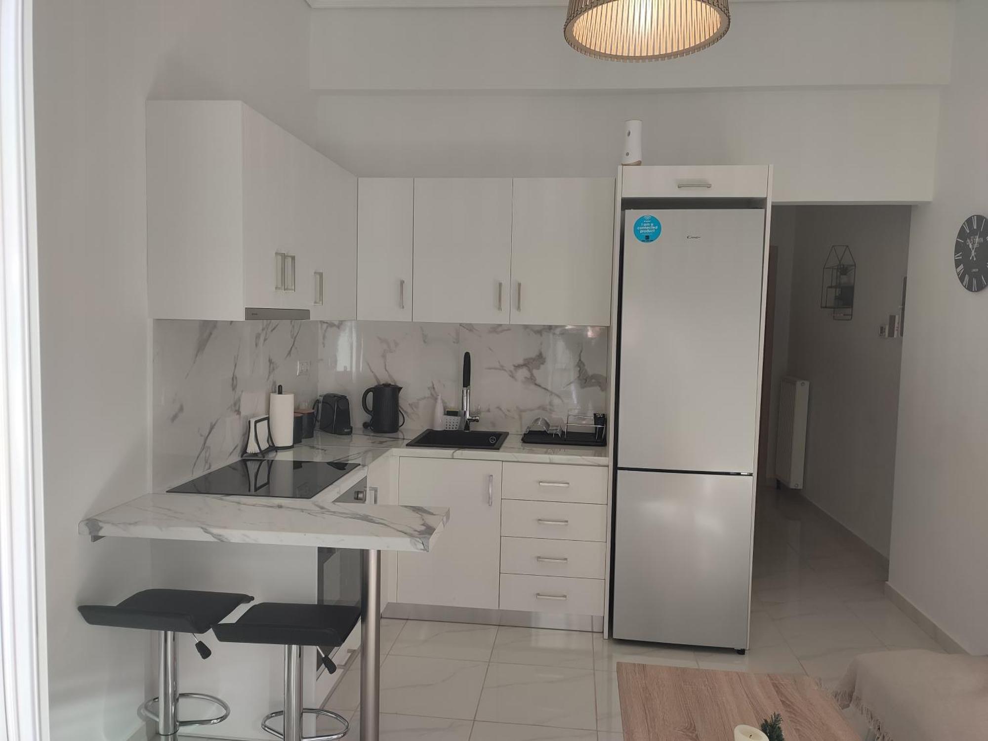 Elegant & Modern Near To Athens Riviera Apartment